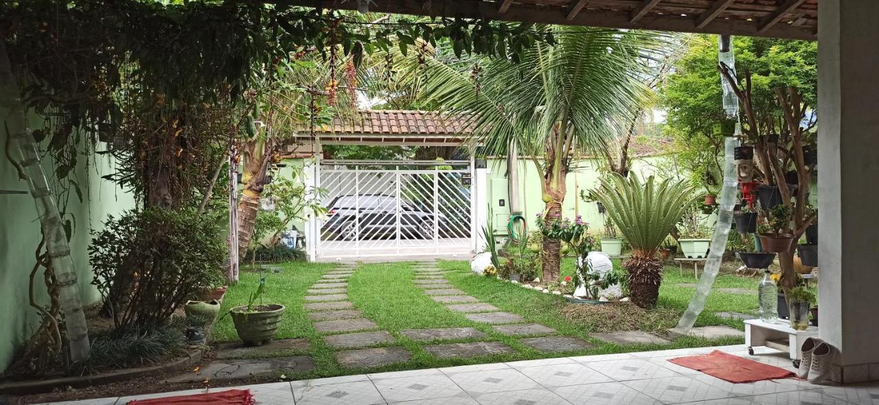 Espaco Aconchego Com Ar-Condicionado E Amplo Jardim Villa คารากัวตาตูบา ภายนอก รูปภาพ