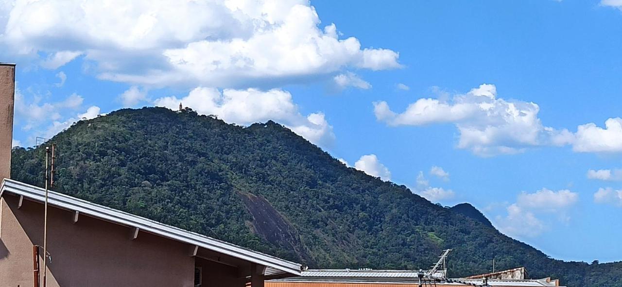 Espaco Aconchego Com Ar-Condicionado E Amplo Jardim Villa คารากัวตาตูบา ภายนอก รูปภาพ