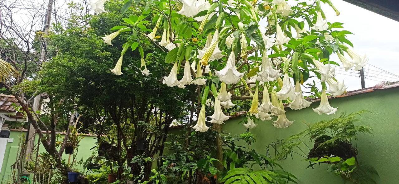 Espaco Aconchego Com Ar-Condicionado E Amplo Jardim Villa คารากัวตาตูบา ภายนอก รูปภาพ