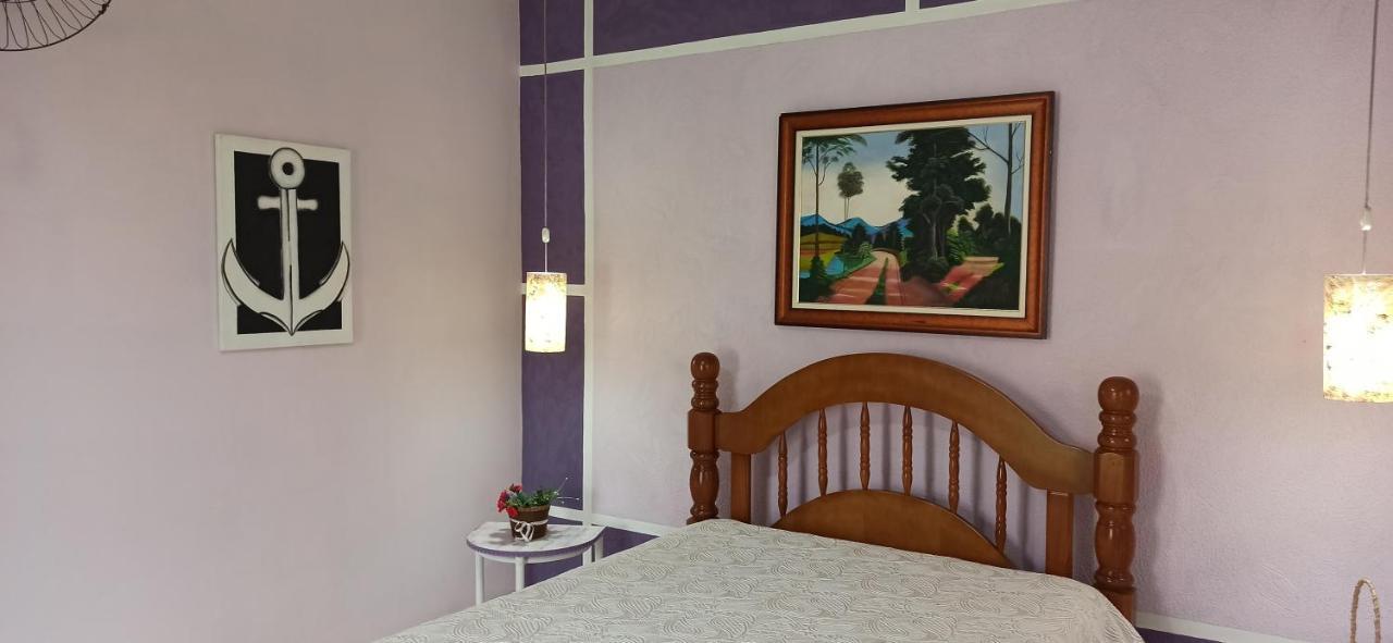 Espaco Aconchego Com Ar-Condicionado E Amplo Jardim Villa คารากัวตาตูบา ภายนอก รูปภาพ